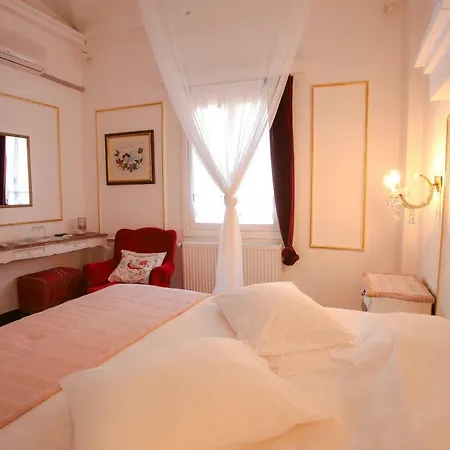 Moshinos Hotel Ayvalı