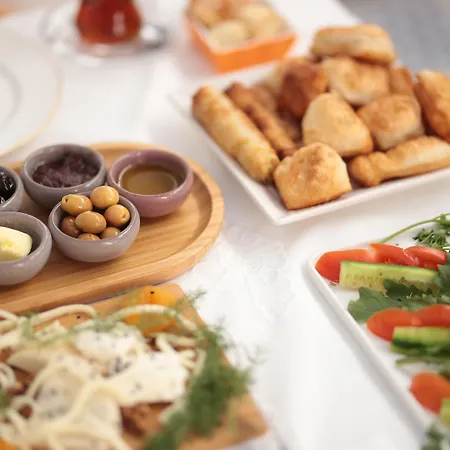 Moshinos * Ayvalı